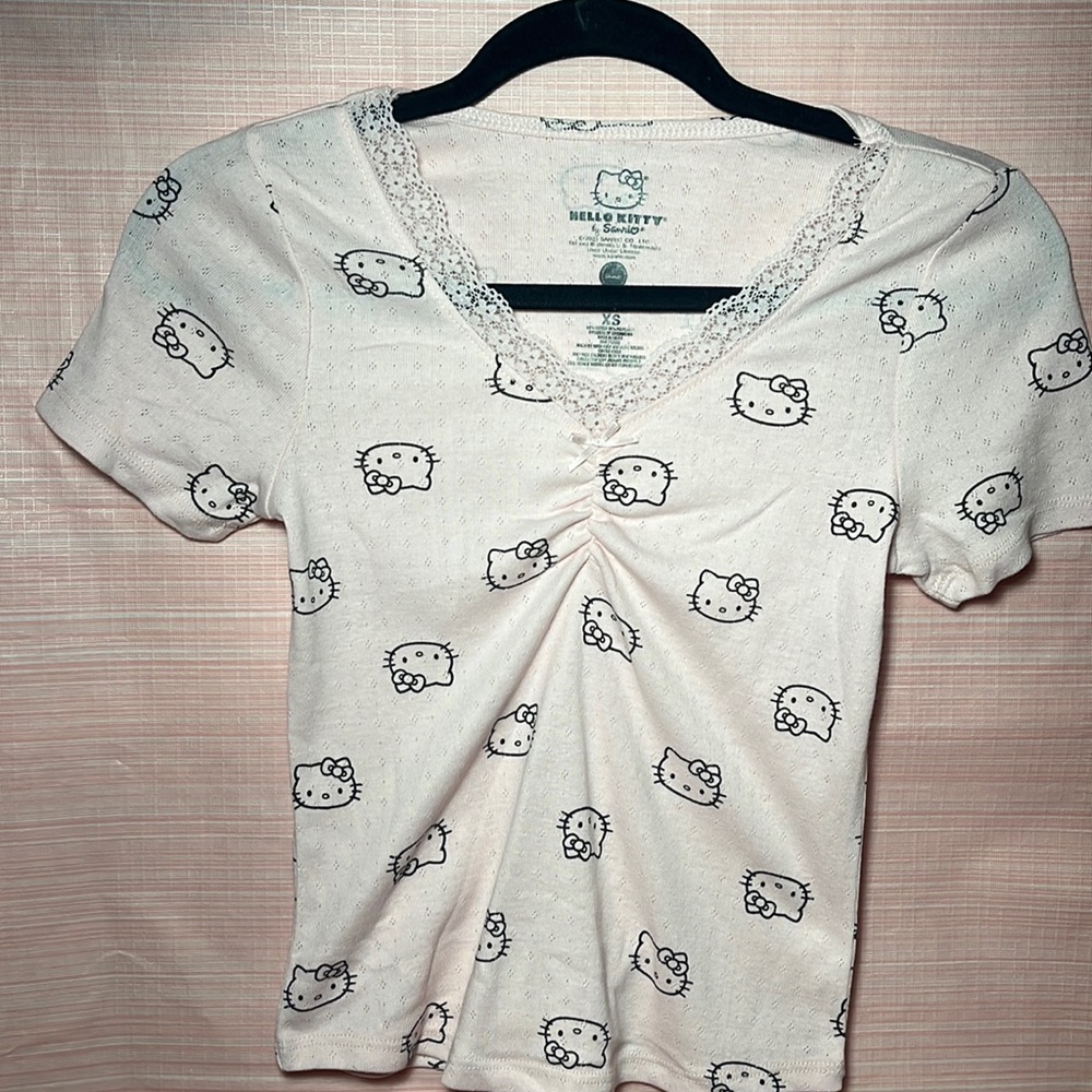 NWOT Hello Kitty Top